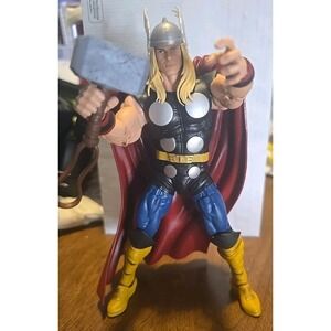 Marvel Legends Thor Classic W/ Hammer  Excellent Condition!